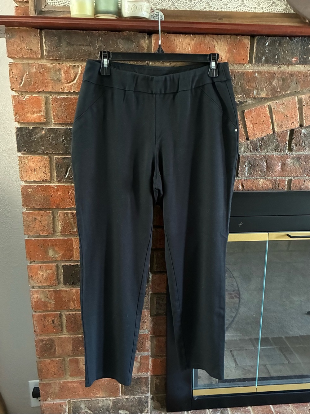 Cato Black Stretch Cropped Pants